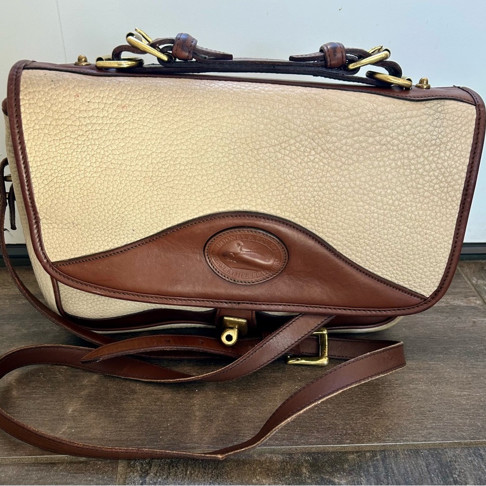 Dooney Bourke Vintage All Weather  Carrier Bag Custom Hardware Leather